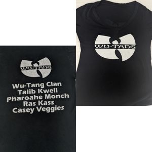 Wu-Tang Clan Black & White Vneck Tee with Band Members in Back Medium